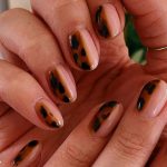 tortoiseshell nail design